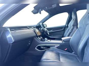 Used Jaguar F-Pace 2024 for sale - 76980988: Photo