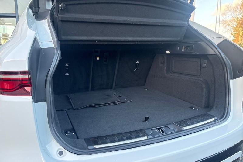 Used Jaguar F-Pace 2024 for sale - 76980988: Photo 42