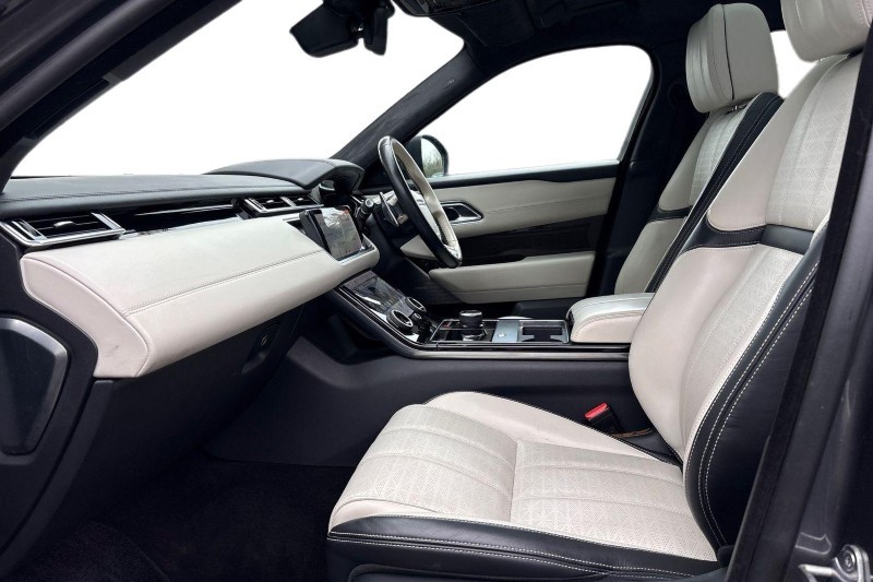 Used Land Rover Range Rover Velar 2017 for sale - 77449911: Photo 3