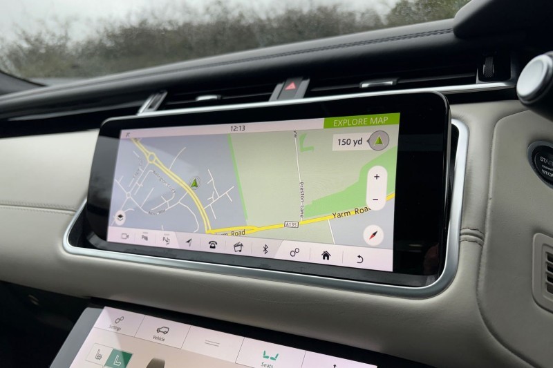 Used Land Rover Range Rover Velar 2017 for sale - 77449911: Photo 32