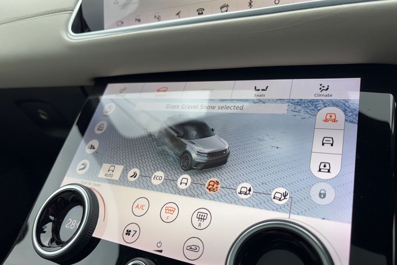 Used Land Rover Range Rover Velar 2017 for sale - 77449911: Photo 39