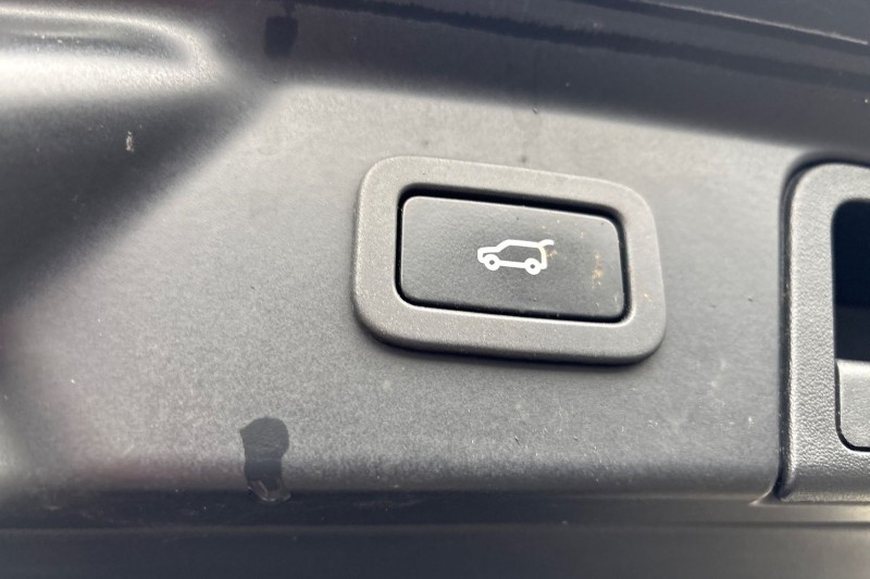 Used Land Rover Range Rover Velar 2017 for sale - 77449911: Photo 43