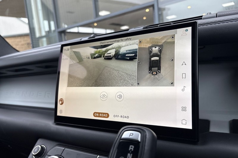 Used Land Rover Defender 2022 for sale - 77778619: Photo 12