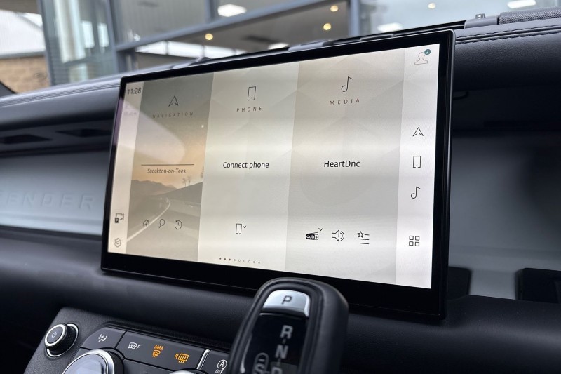 Used Land Rover Defender 2022 for sale - 77778619: Photo 31