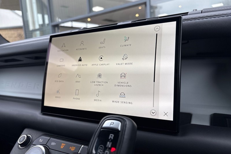 Used Land Rover Defender 2022 for sale - 77778619: Photo 34