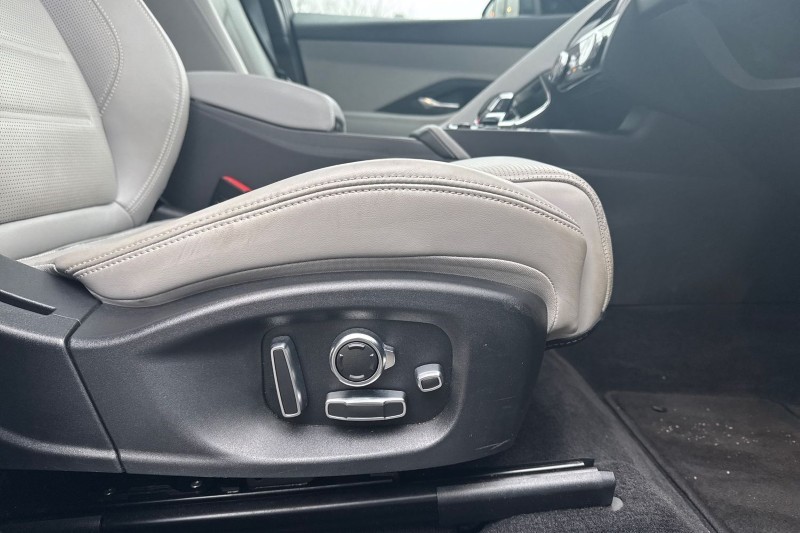 Used Jaguar E-Pace 2022 for sale - 77515950: Photo 24