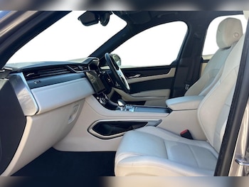 Used Jaguar F-Pace 2023 for sale - 78424118: Photo