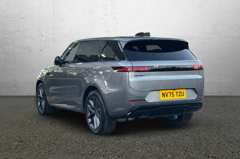 Used Land Rover Range Rover Sport 2025 for sale - 77093891: Photo 2