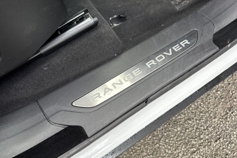 Used Land Rover Range Rover Velar 2022 for sale - 77640885: Photo 41