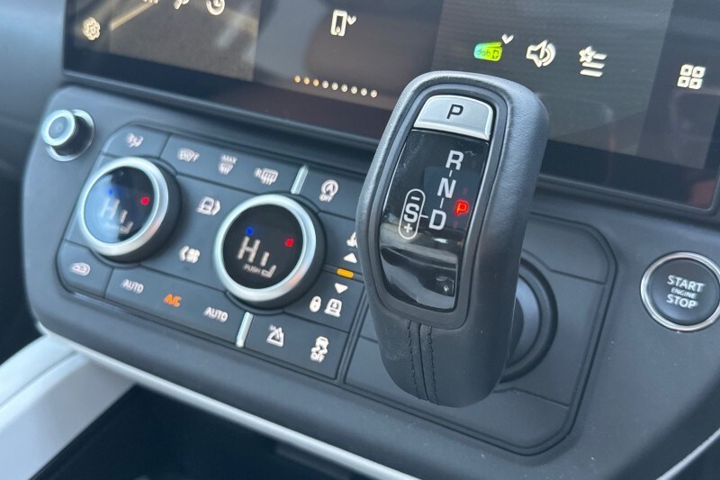 Used Land Rover Defender 2025 for sale - 77742696: Photo 13