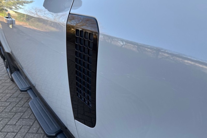 Used Land Rover Defender 2025 for sale - 77742696: Photo 20