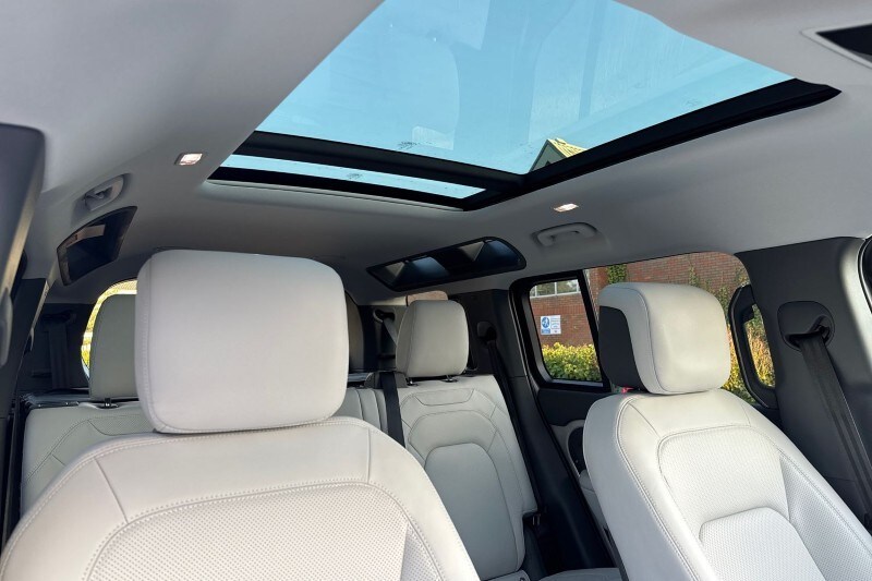 Used Land Rover Defender 2025 for sale - 77742696: Photo 21