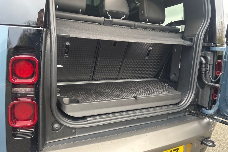 Used Land Rover Defender 2024 for sale - 77492780: Photo 42