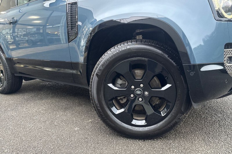 Used Land Rover Defender 2024 for sale - 77492780: Photo 46