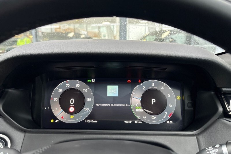 Used Land Rover Range Rover Velar 2024 for sale - 77449930: Photo 16