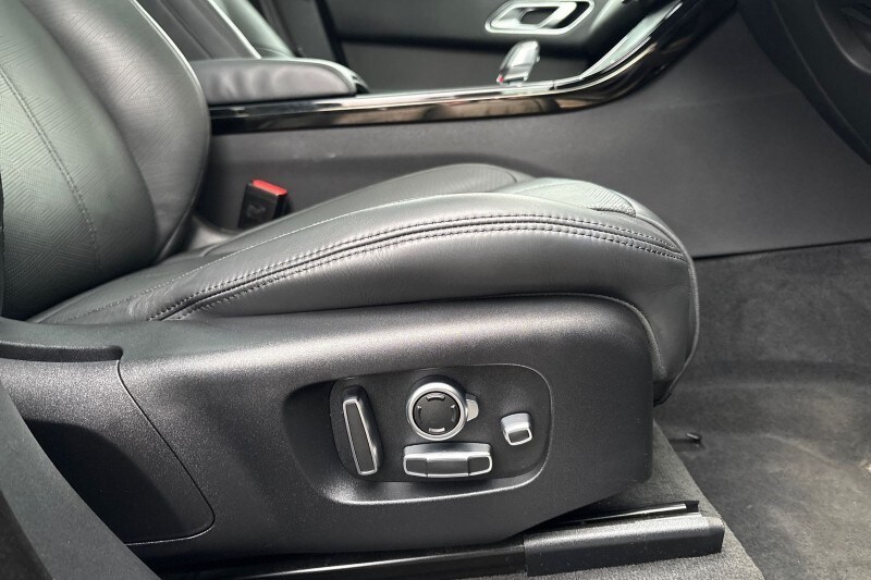 Used Land Rover Range Rover Velar 2024 for sale - 77449930: Photo 24