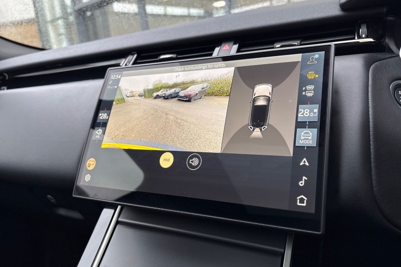 Used Land Rover Range Rover Velar 2024 for sale - 77449930: Photo 32