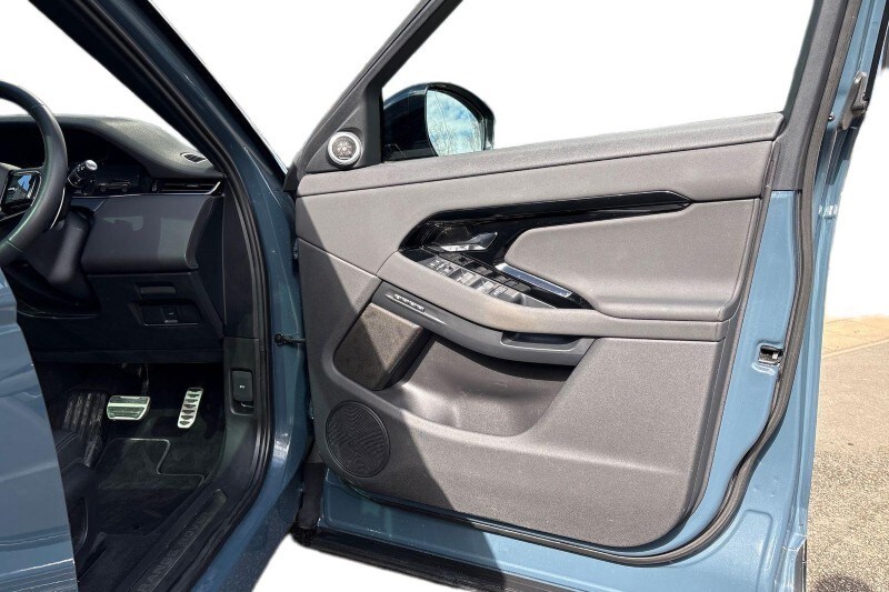 Used Land Rover Range Rover Evoque 2024 for sale - 78081271: Photo 24