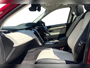 Used Land Rover Discovery Sport 2023 for sale - 78356717: Photo