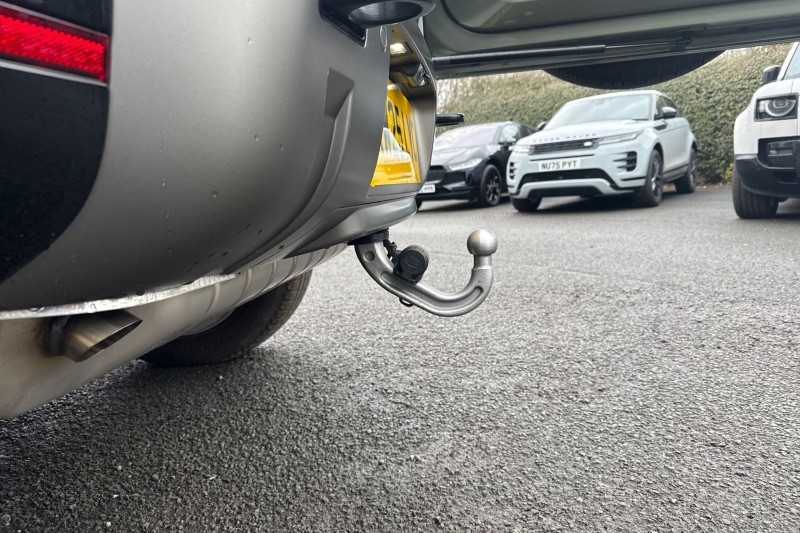 Used Land Rover Defender 2025 for sale - 77300615: Photo 22