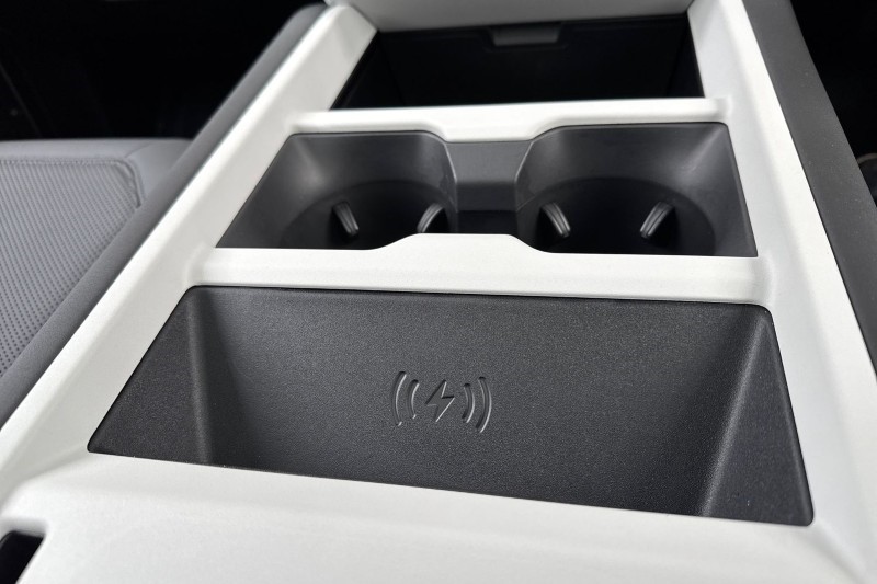 Used Land Rover Defender 2025 for sale - 77300615: Photo 39