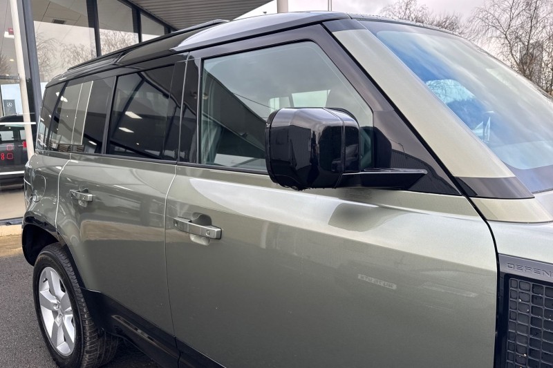 Used Land Rover Defender 2025 for sale - 77300615: Photo 54