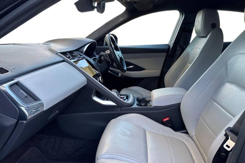 Used Jaguar E-Pace 2021 for sale - 77186420: Photo 3