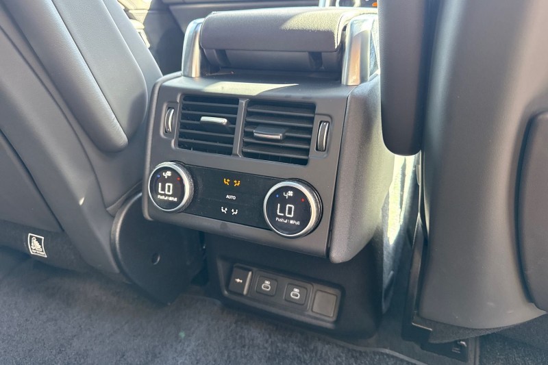 Used Land Rover Discovery 2025 for sale - 77148047: Photo 18