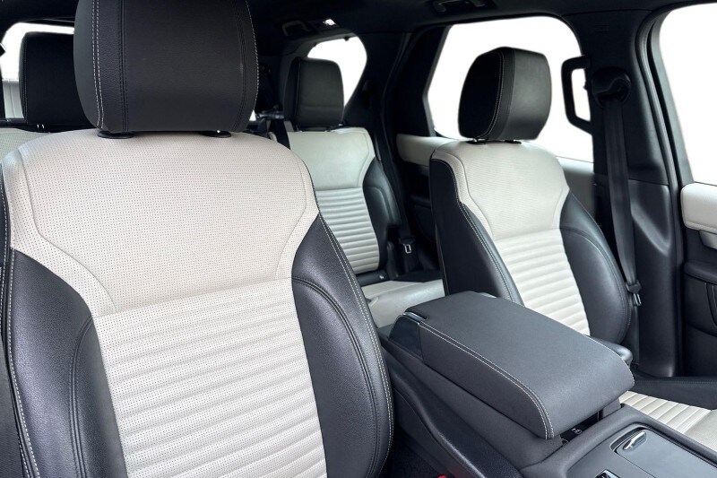 Used Land Rover Discovery 2021 for sale - 77813018: Photo 25