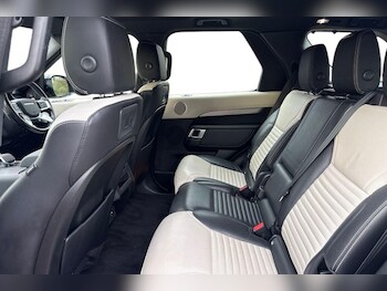 Used Land Rover Discovery 2021 for sale - 77813018: Photo