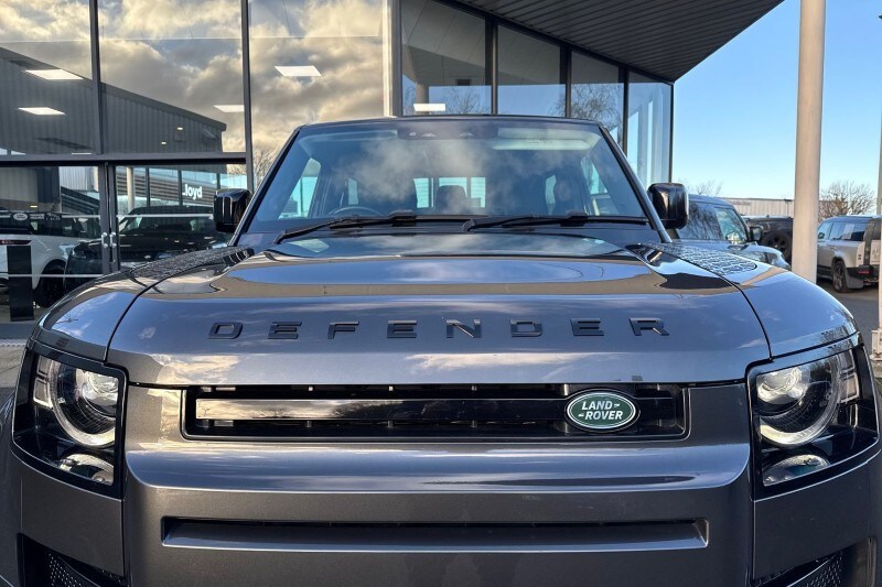 Used Land Rover Defender 2022 for sale - 77570175: Photo 47