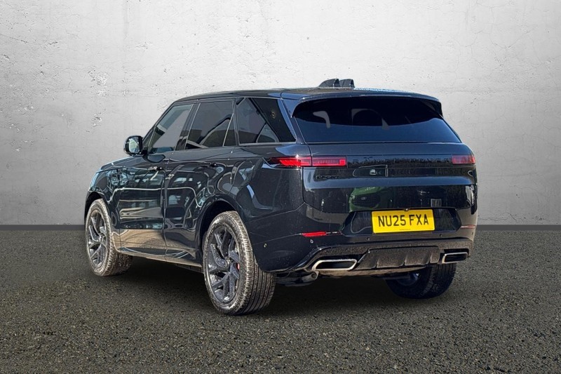 Used Land Rover Range Rover Sport 2025 for sale - 77918143: Photo 2