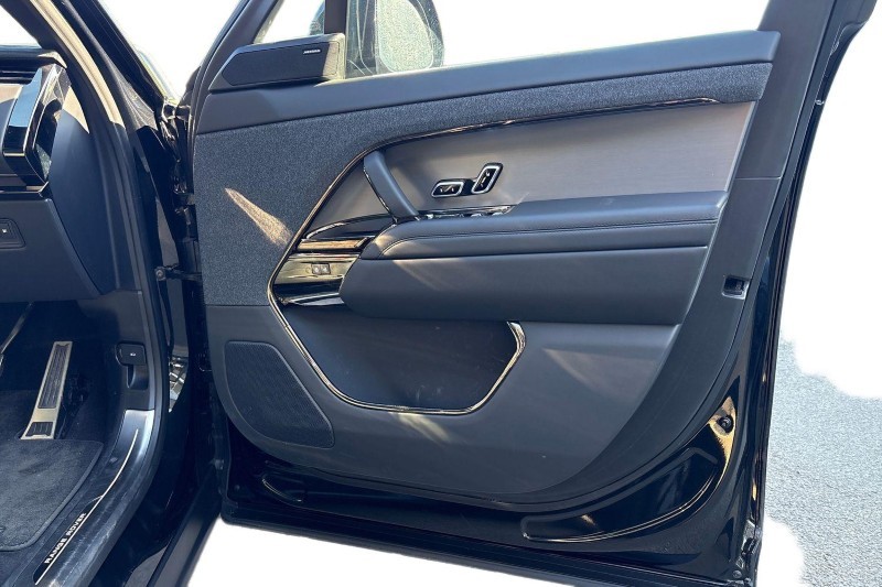 Used Land Rover Range Rover Sport 2025 for sale - 77918143: Photo 22