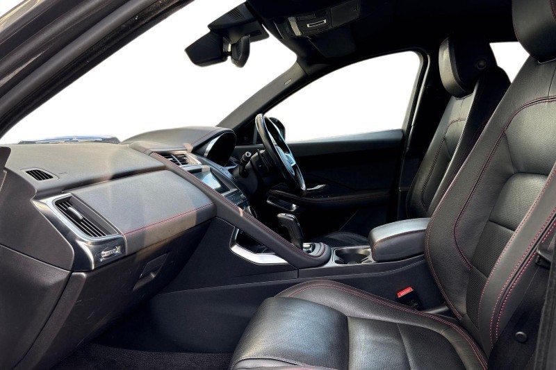 Used Jaguar E-Pace 2019 for sale - 76982085: Photo 3