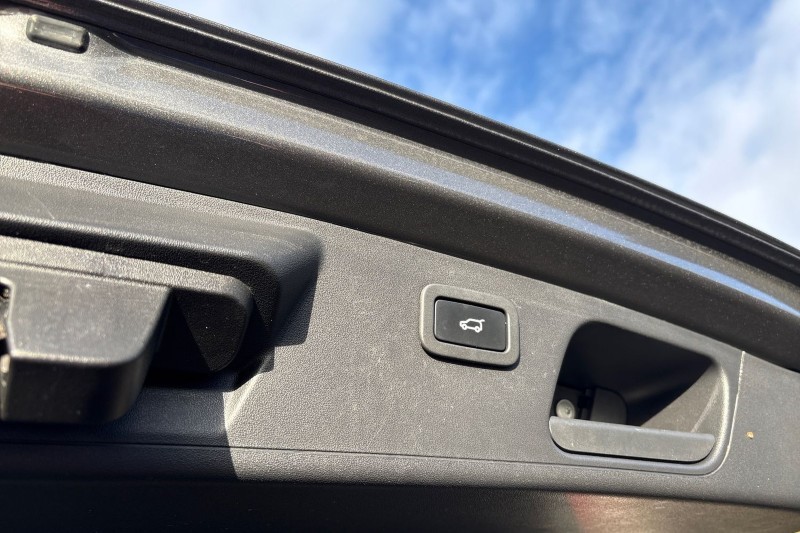 Used Jaguar E-Pace 2019 for sale - 76982085: Photo 43