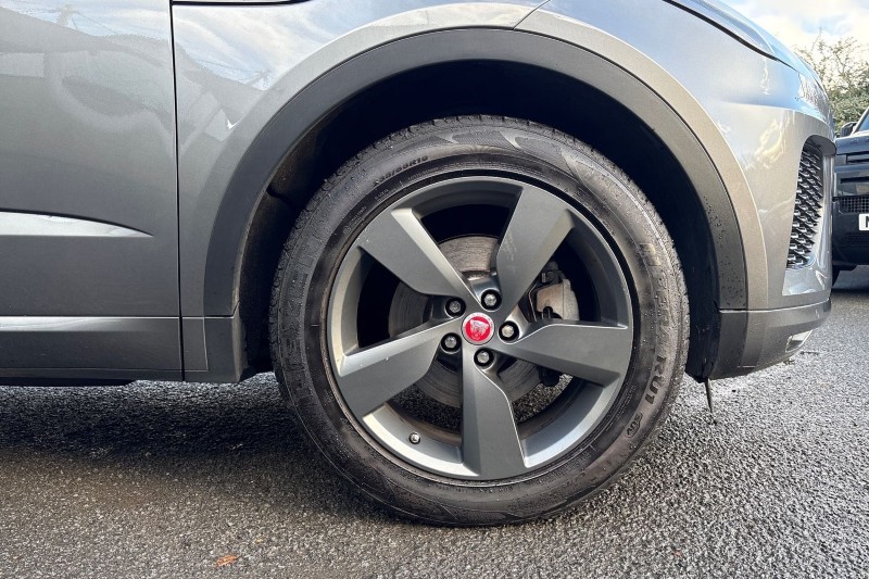 Used Jaguar E-Pace 2019 for sale - 76982085: Photo 8