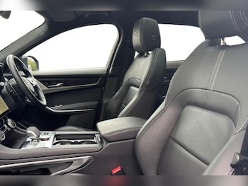Used Jaguar F-Pace 2023 for sale - 79548342: Photo