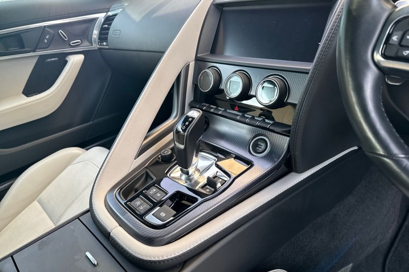 Used Jaguar F-Type 2019 for sale - 77106104: Photo 13