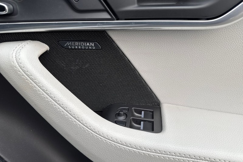 Used Jaguar F-Type 2019 for sale - 77106104: Photo 23