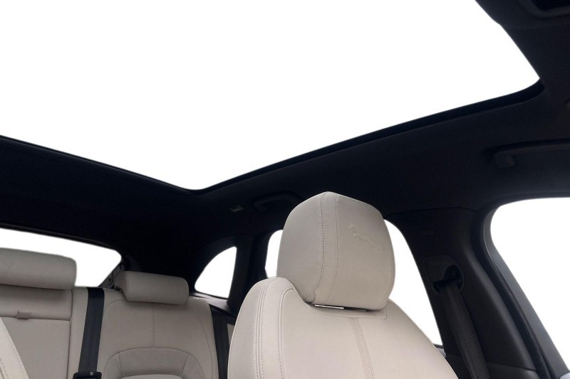 Used Jaguar F-Pace 2023 for sale - 77170648: Photo 21