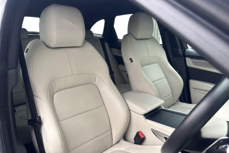 Used Jaguar F-Pace 2023 for sale - 77170648: Photo 27