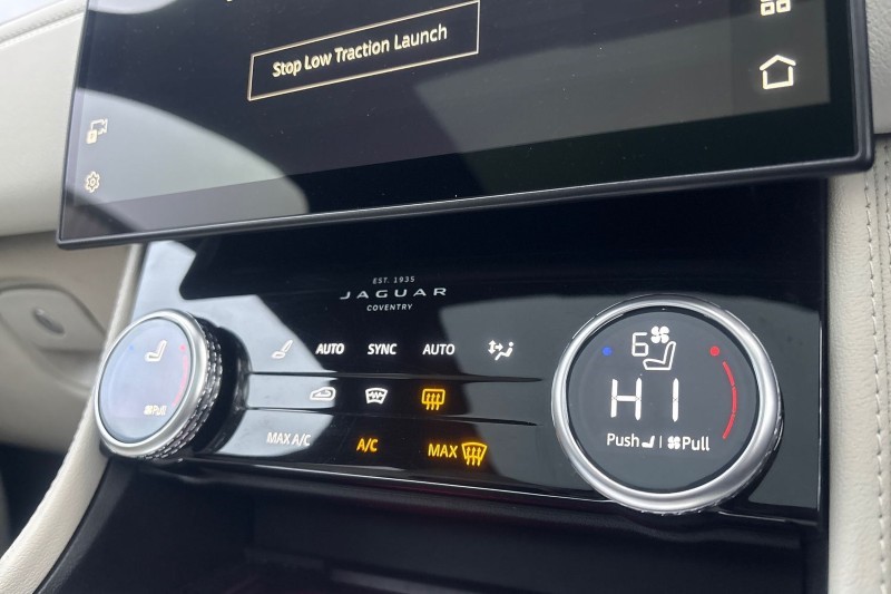 Used Jaguar F-Pace 2023 for sale - 77170648: Photo 37