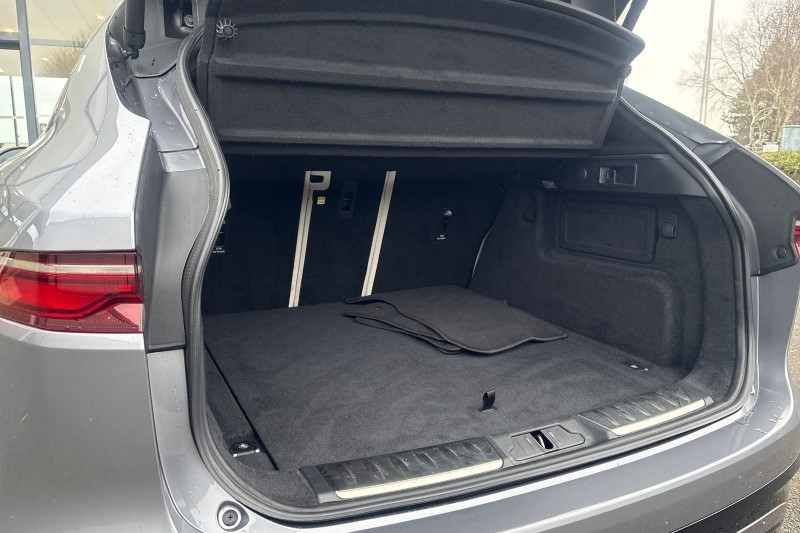 Used Jaguar F-Pace 2023 for sale - 77170648: Photo 43