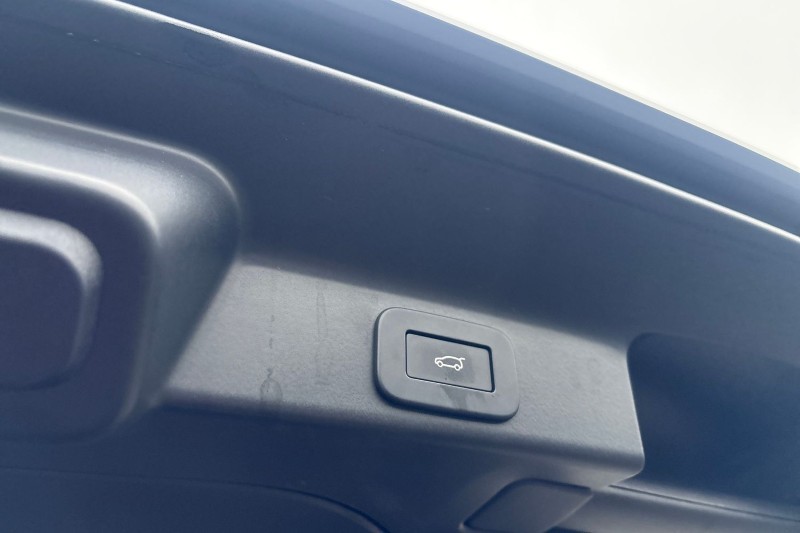 Used Jaguar F-Pace 2023 for sale - 77170648: Photo 44