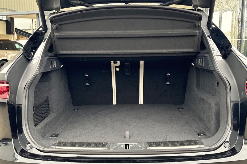 Used Jaguar F-Pace 2023 for sale - 78038801: Photo 10