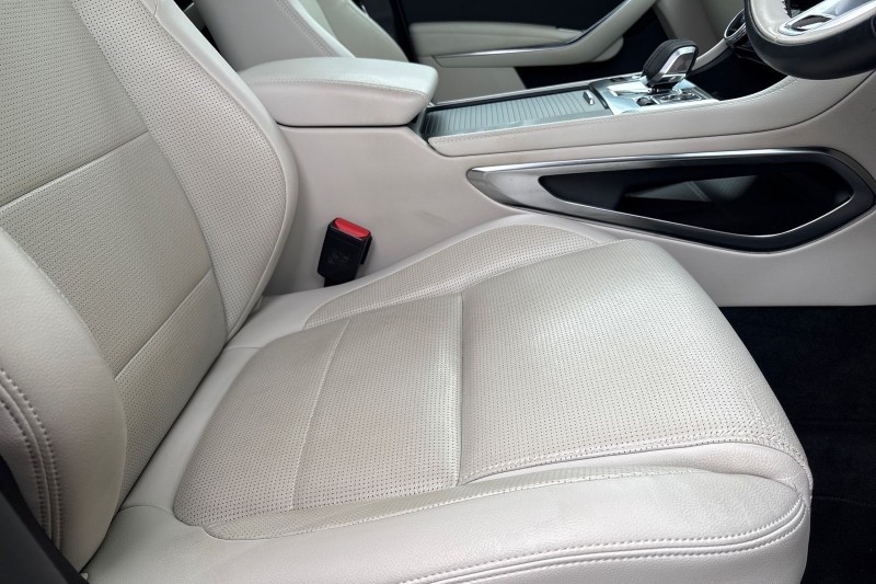 Used Jaguar F-Pace 2023 for sale - 78038801: Photo 25