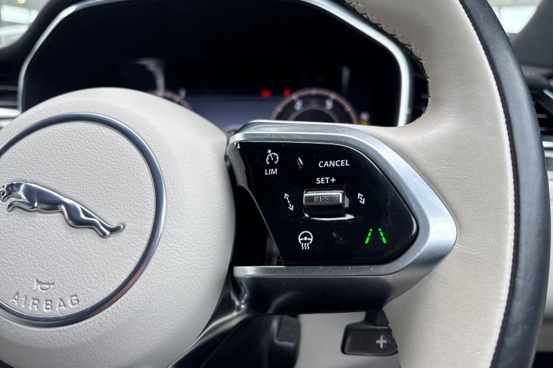 Used Jaguar F-Pace 2023 for sale - 78038801: Photo 29