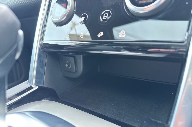 Used Land Rover Discovery Sport 2021 for sale - 76980931: Photo 38