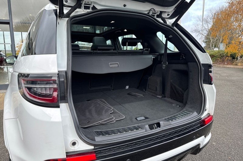 Used Land Rover Discovery Sport 2021 for sale - 76980931: Photo 42