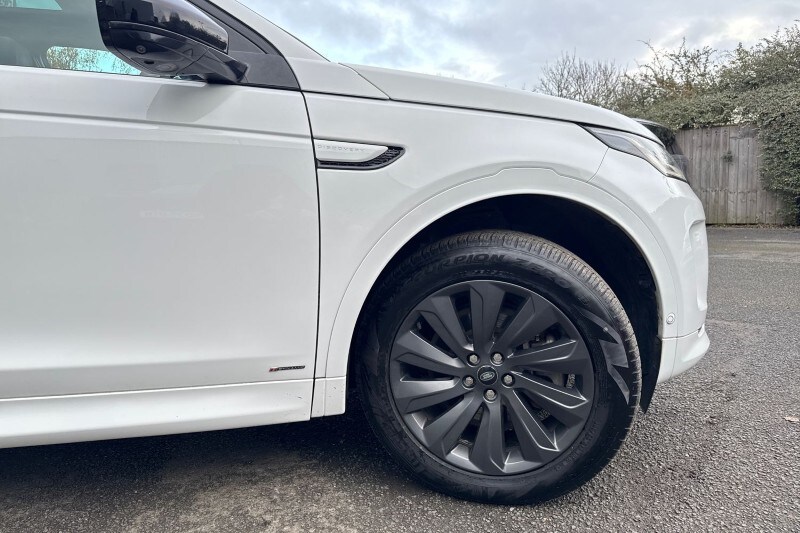 Used Land Rover Discovery Sport 2021 for sale - 76980931: Photo 52